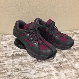 Z-Coil Women's Freedom Classic Sneakers Size 6